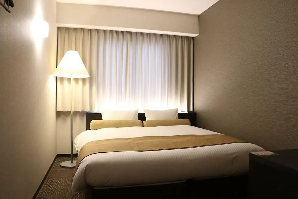 Minamisenri Crystal Hotel Suita