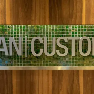 Gran Customa Isezakicho Japan